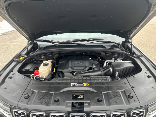 Used 2022 Jeep Grand Cherokee Summit AWD/4WD image 24