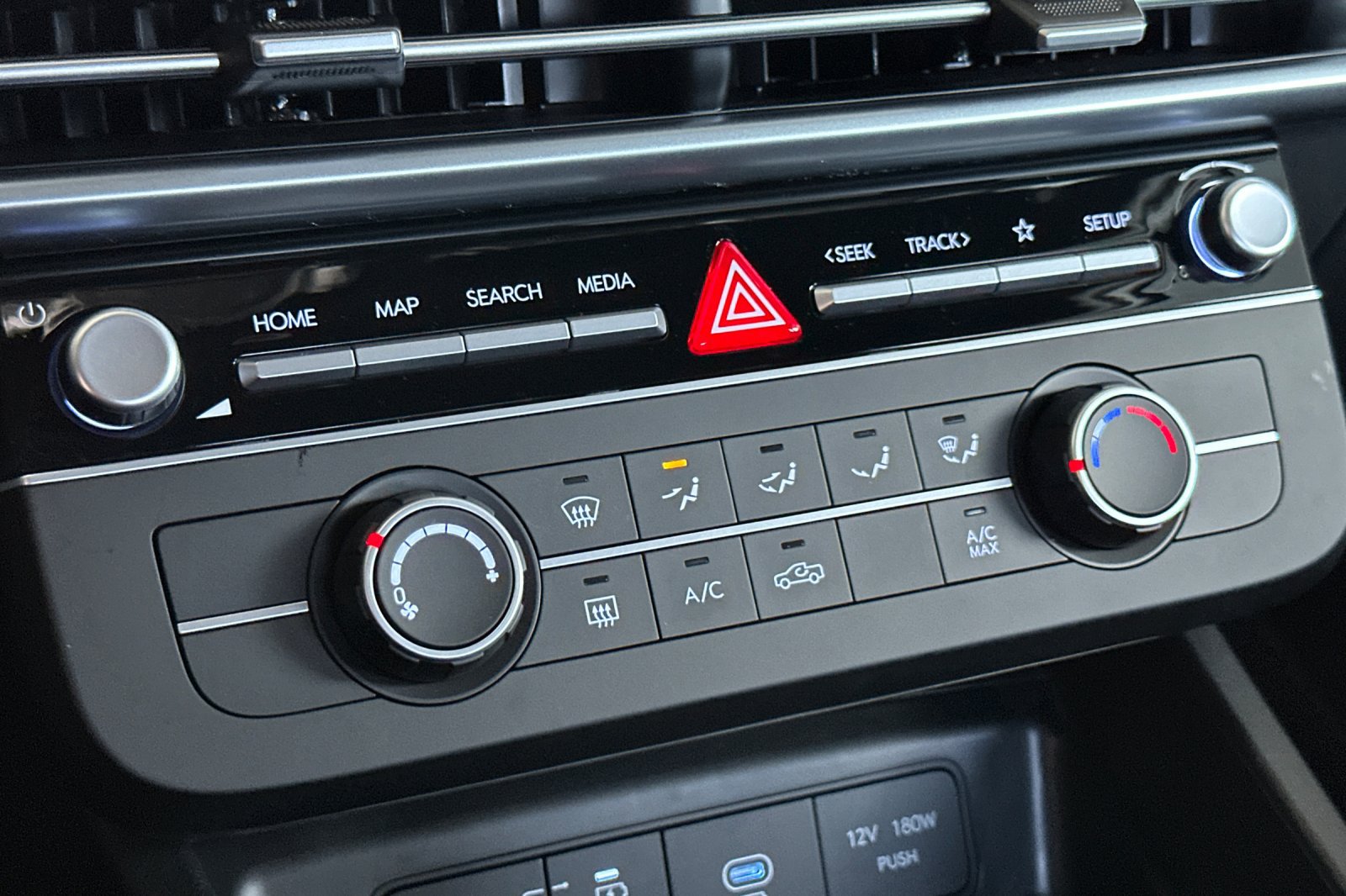 New 2027 Hyundai Santa Cruz SE AWD/4WD image 19