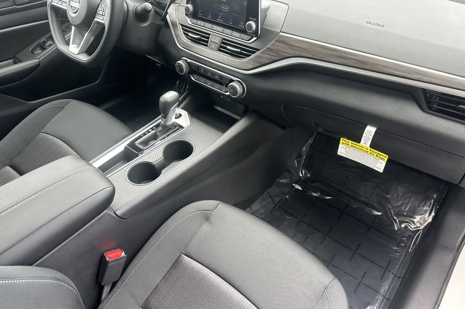New 2026 Nissan Altima 2.5 SV FWD image 15