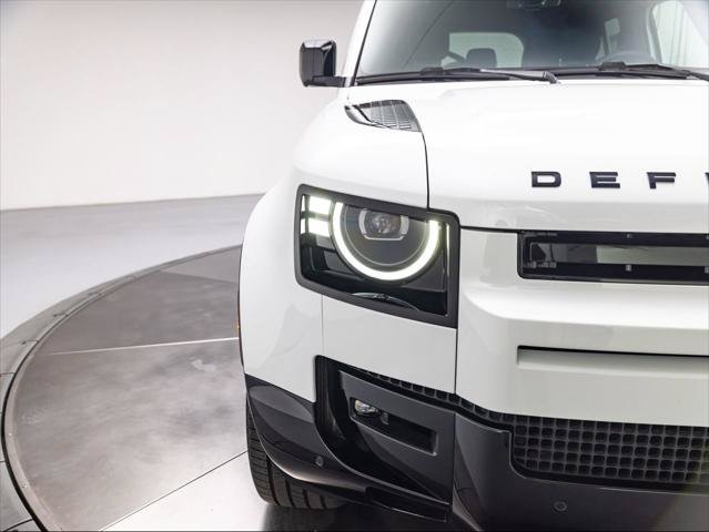 New 2026 Land Rover Defender 110 X-Dynamic SE AWD/4WD image 10