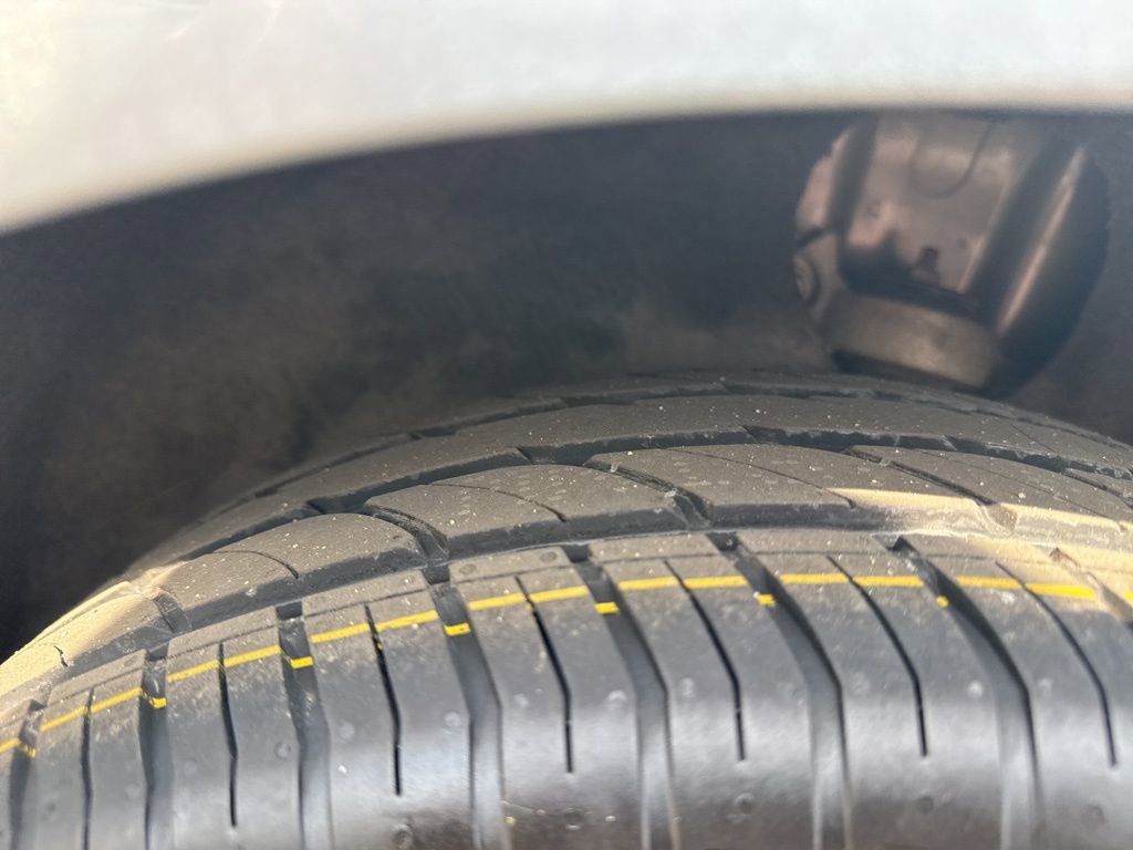 Used 2024 Chevrolet Malibu LT w/ Sport Edition image 33