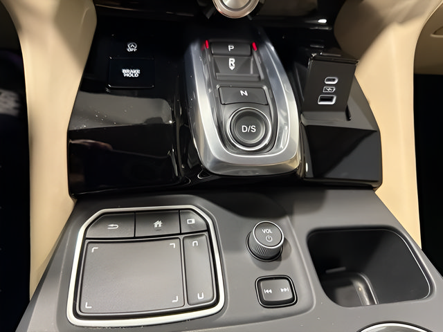 Used 2023 Acura MDX w/ Technology Package FWD image 26