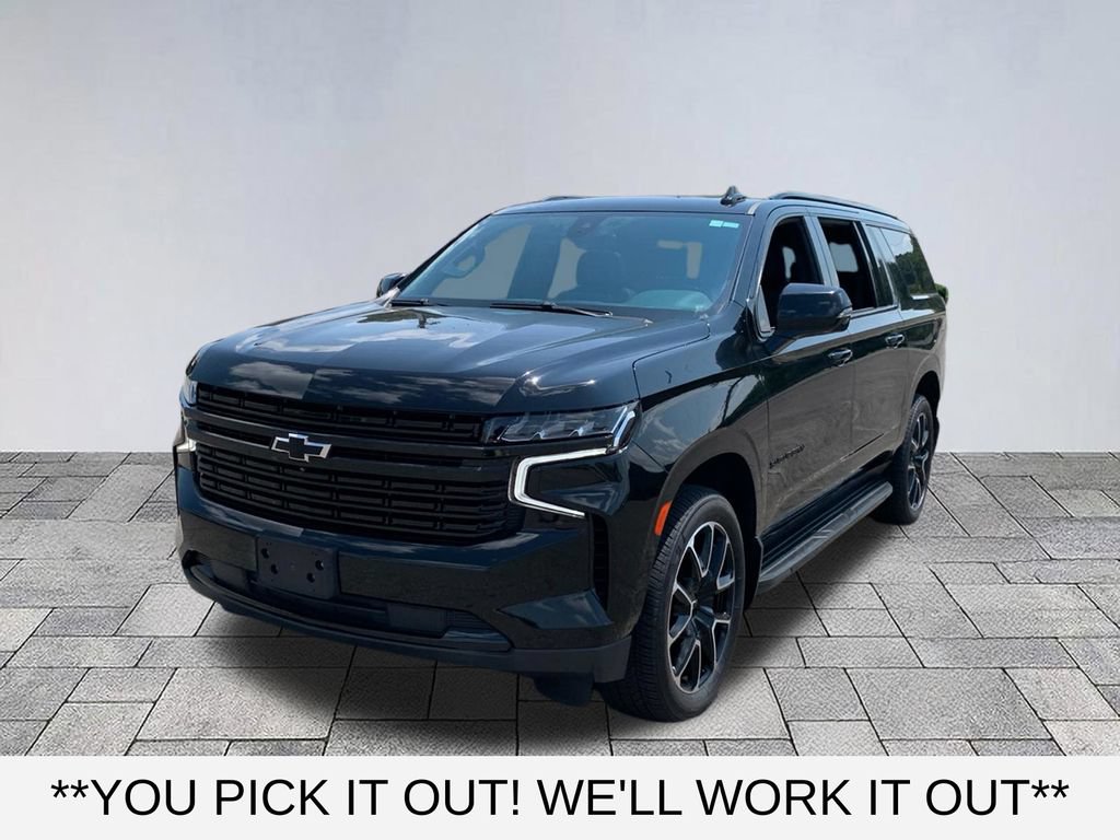 Used 2021 Chevrolet Suburban RST w/ Luxury Package AWD/4WD image 3