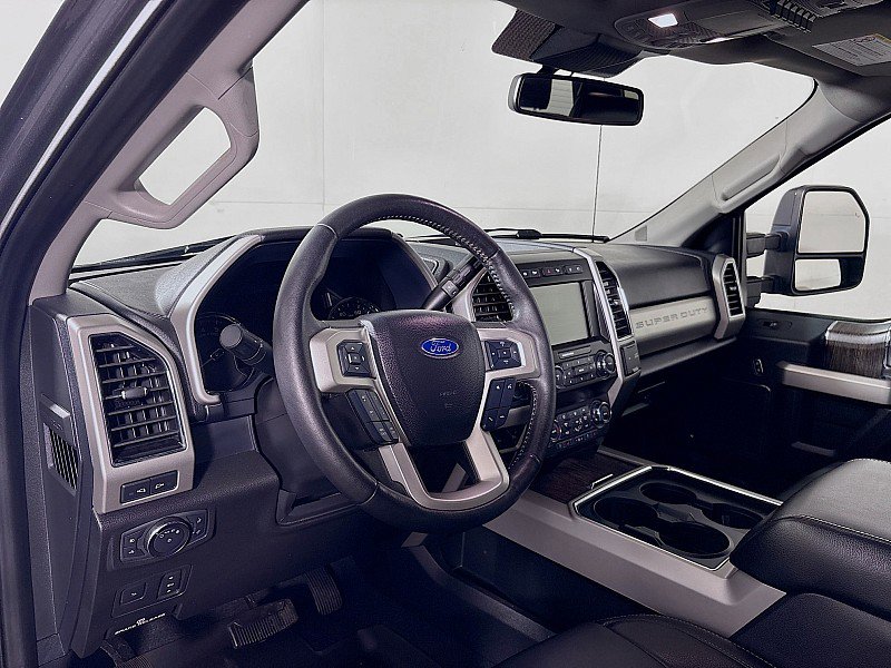 Used 2021 Ford F250 Lariat image 9