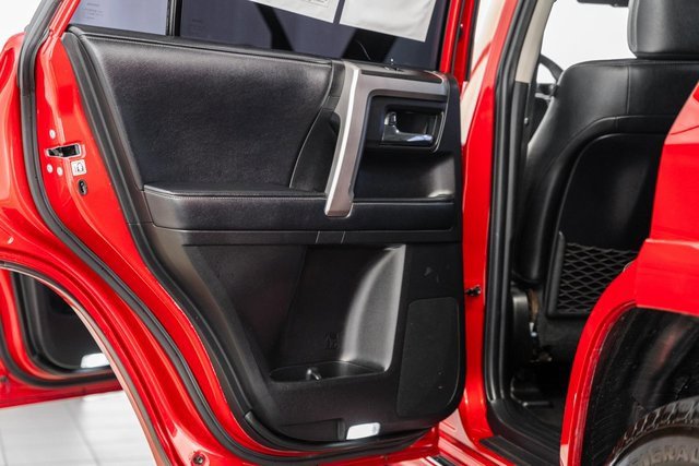 Used 2019 Toyota 4Runner Limited image 34