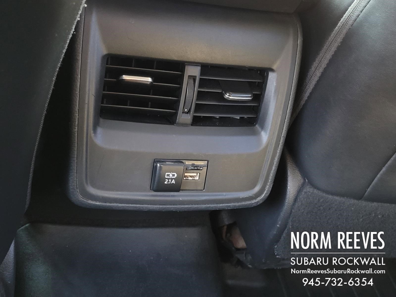 Used 2019 Toyota Avalon XSE image 25