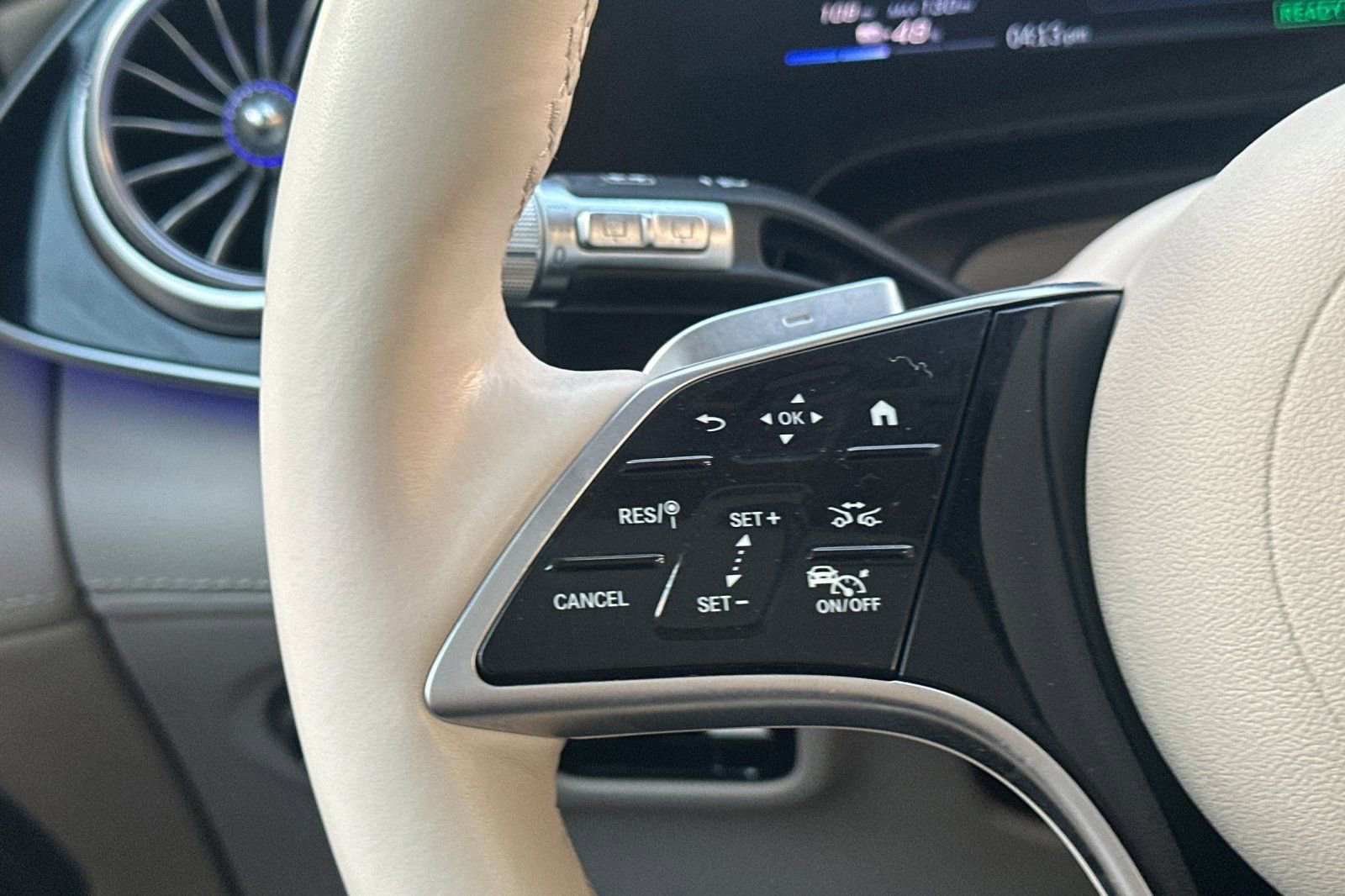 Certified 2023 Mercedes-Benz EQS 580 4MATIC SUV image 27