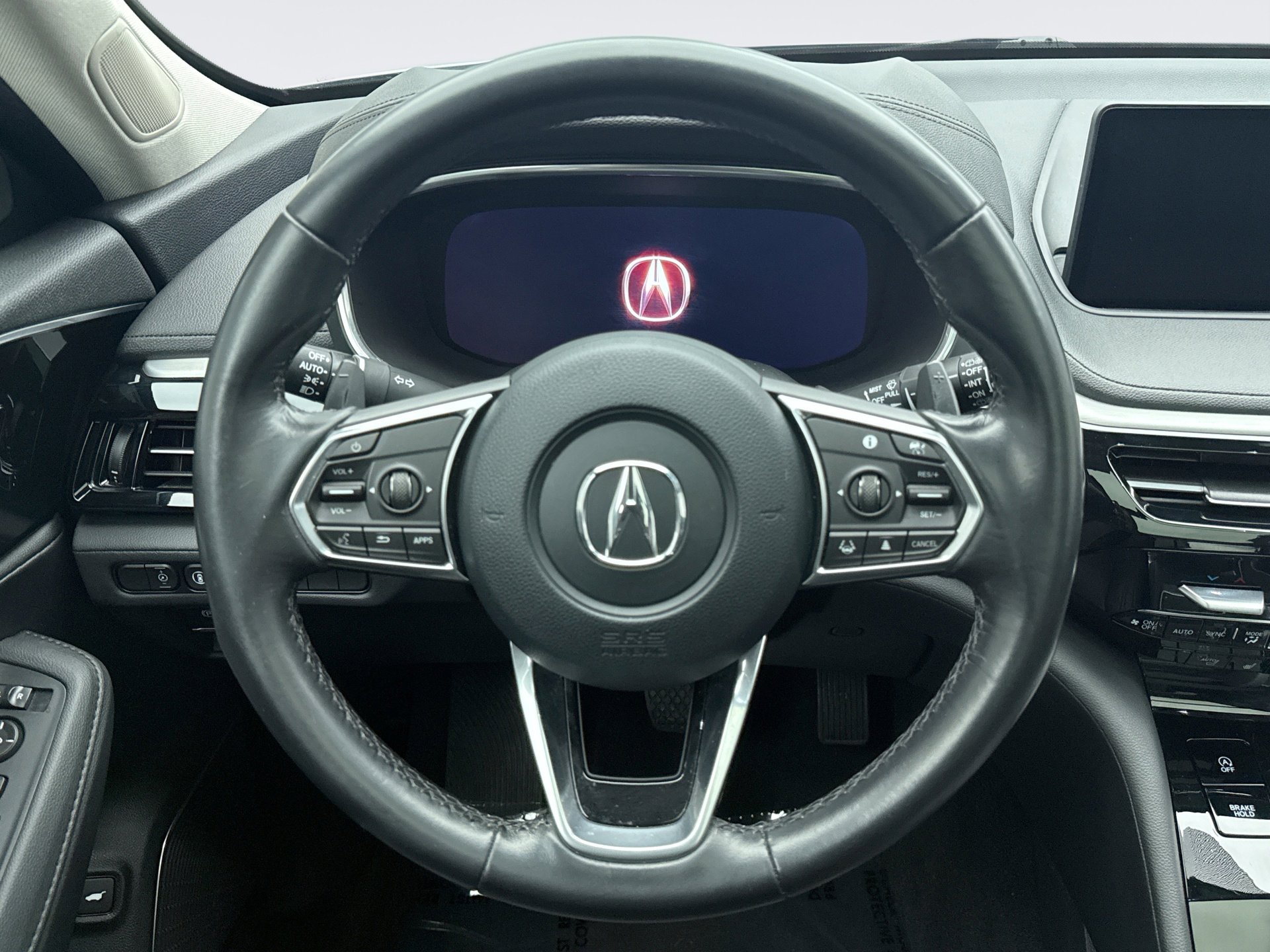 Used 2023 Acura MDX SH-AWD image 12