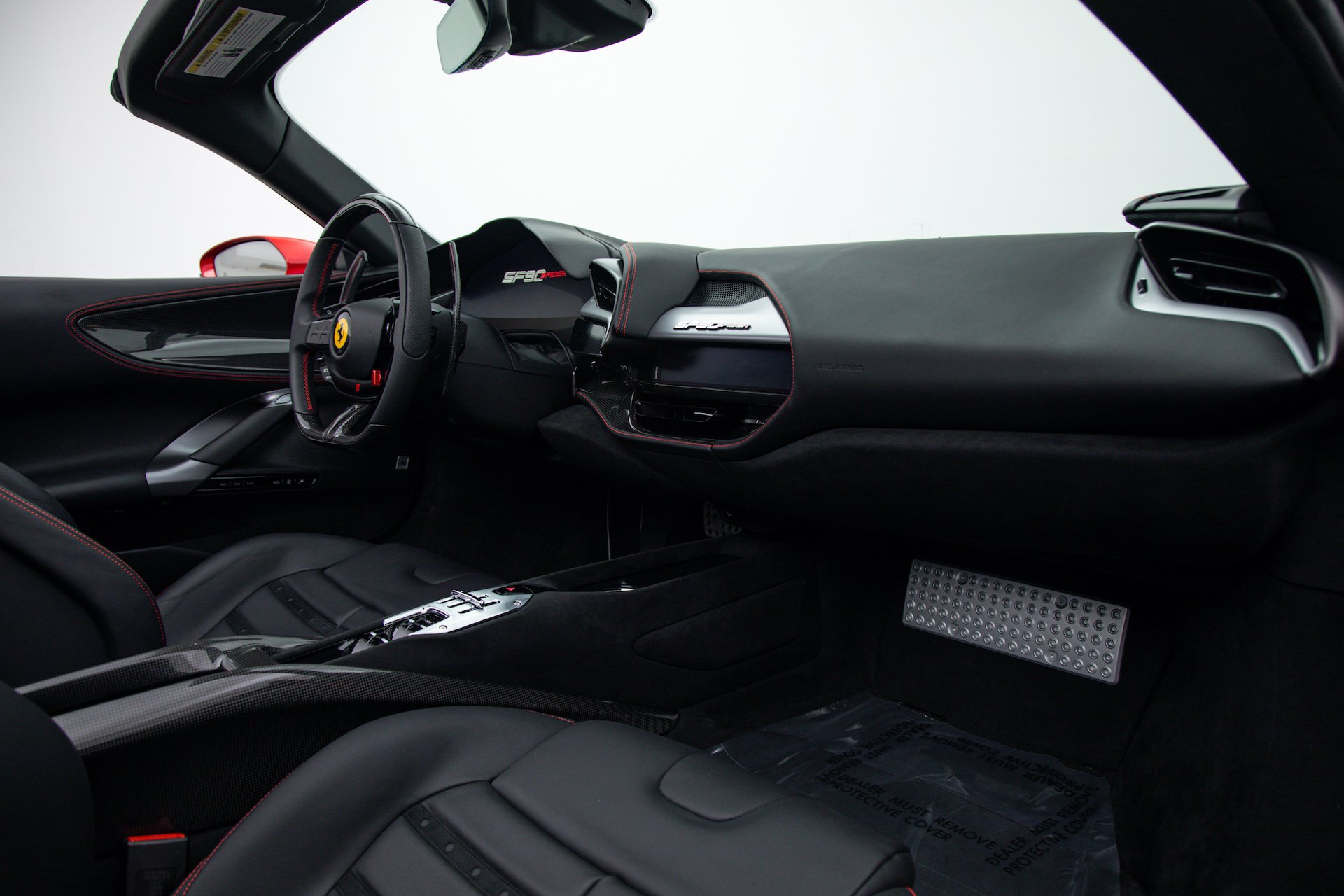 Certified 2025 Ferrari SF90 Spider AWD/4WD image 10