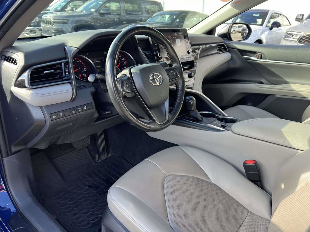 Used 2023 Toyota Camry XSE image 15