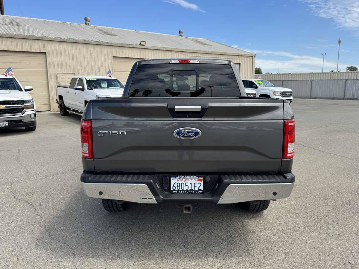 Used 2017 Ford F150 XLT w/ Equipment Group 302A Luxury AWD/4WD image 8
