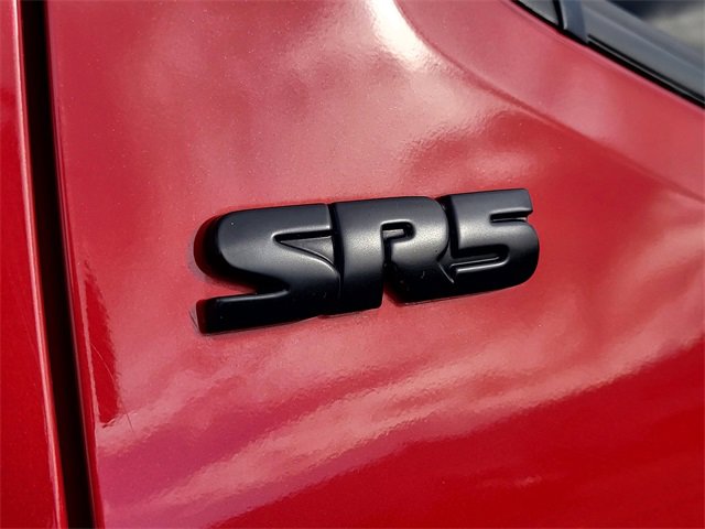 Used 2021 Toyota Tacoma SR5 image 9