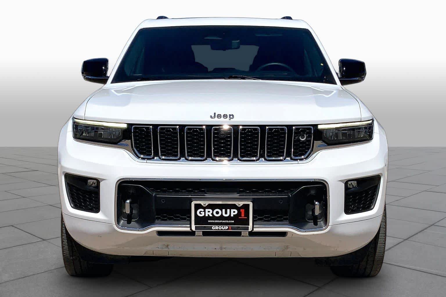 Used 2022 Jeep Grand Cherokee Overland w/ Adv Protech Group III AWD/4WD image 4