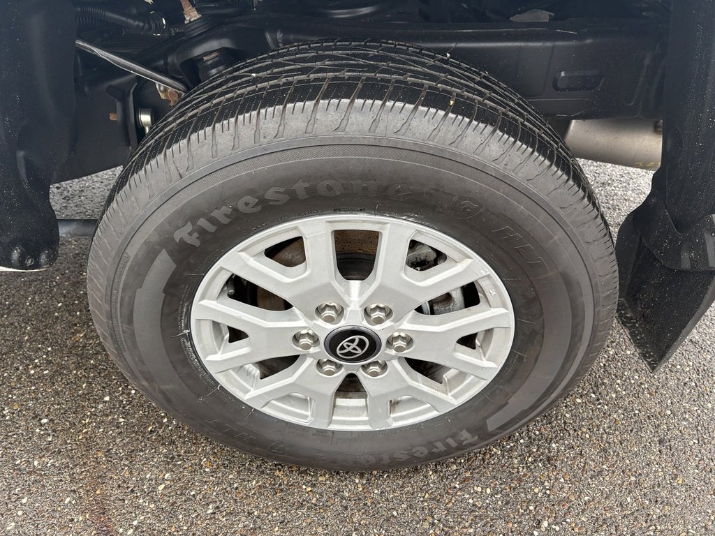 Used 2024 Toyota Tacoma SR5 image 13