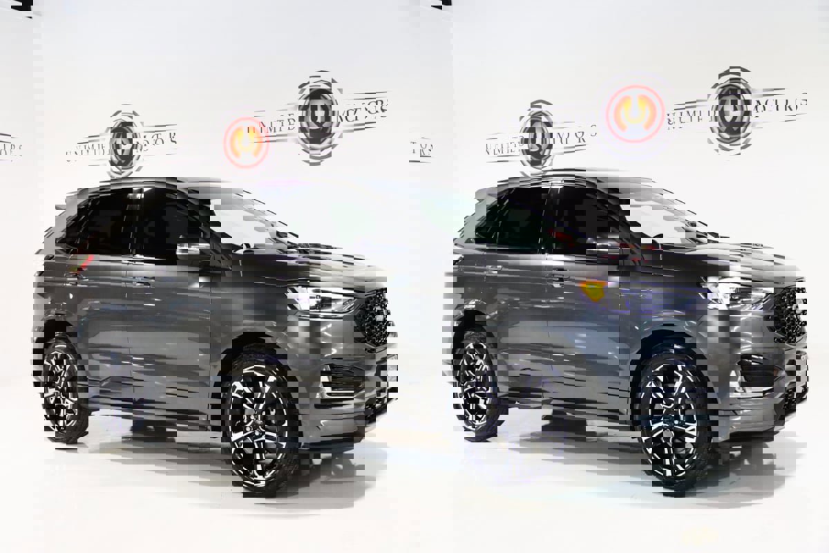 Used 2019 Ford Edge ST w/ Cold Weather Package image 6