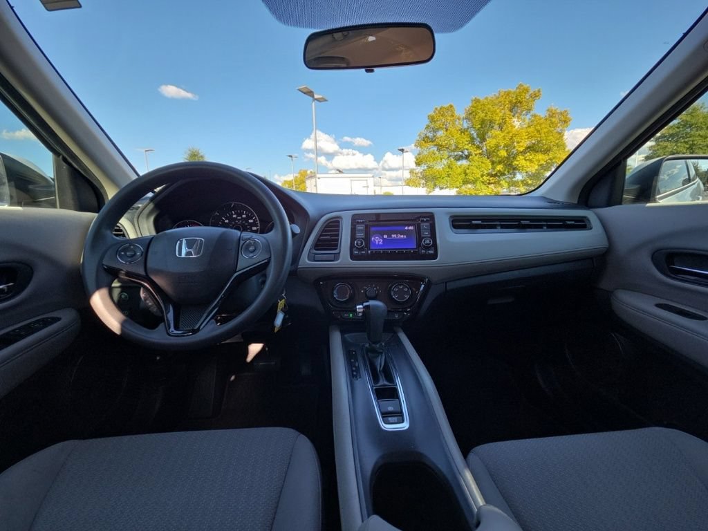 Used 2018 Honda HR-V LX image 18