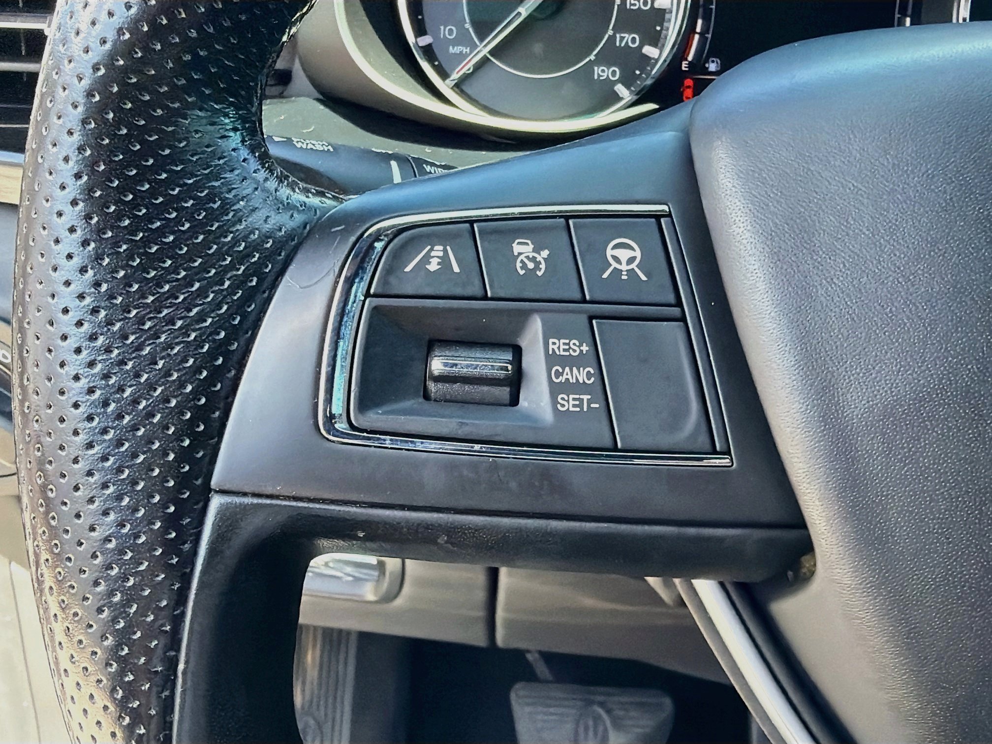 Used 2022 Maserati Quattroporte GT RWD image 37