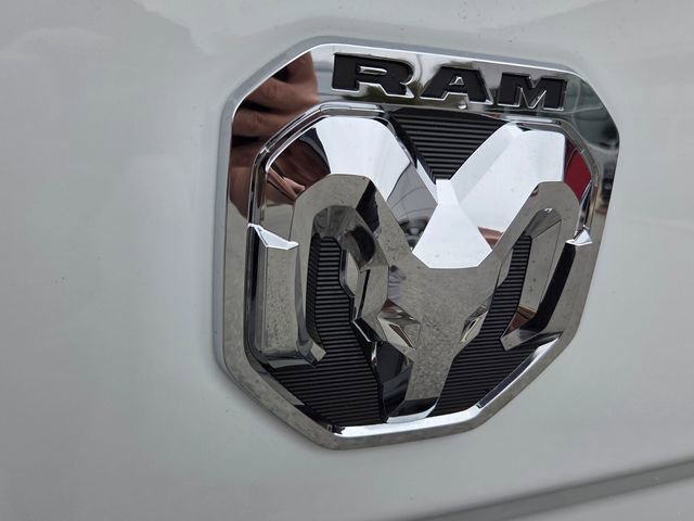 Used 2022 RAM 2500 Tradesman image 13