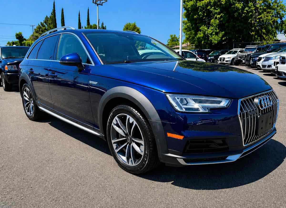 Used 2019 Audi A4 2.0T allroad Premium Plus w/ Premium Plus Package AWD/4WD image 1