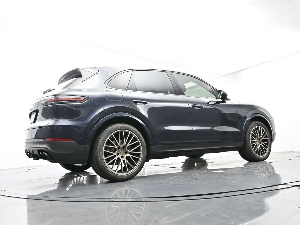 Certified 2023 Porsche Cayenne S Platinum image 50