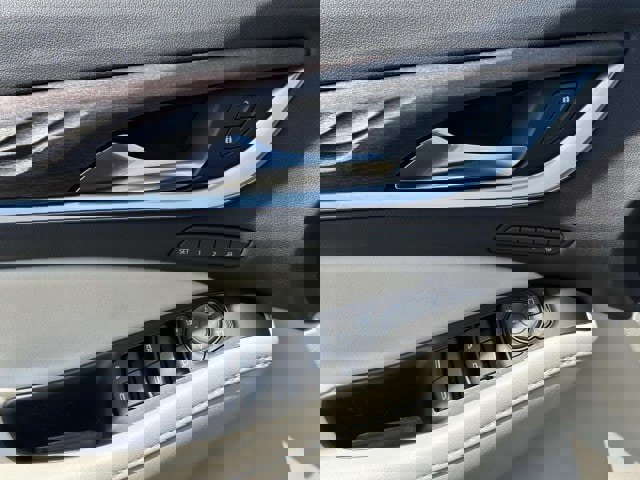 Used 2023 Buick Enclave Avenir w/ LPO, Floor Liner Package image 19