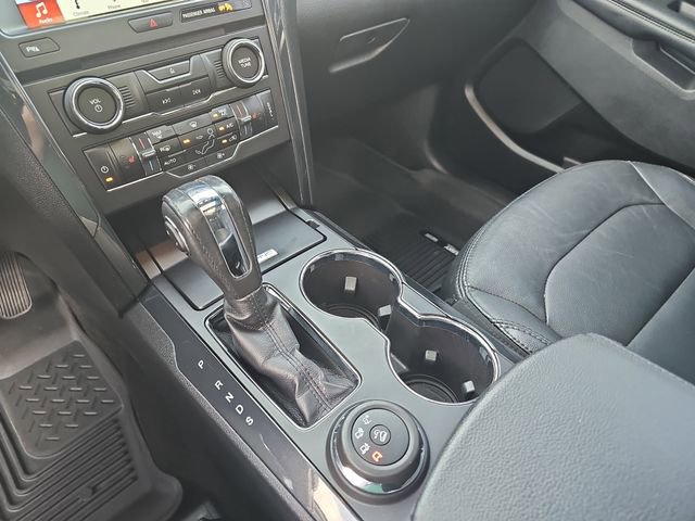Used 2018 Ford Explorer XLT w/ Equipment Group 202A image 29