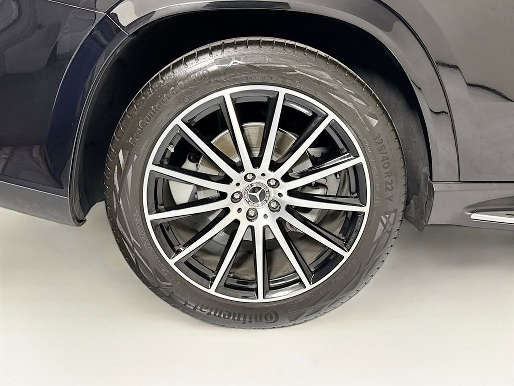 Used 2025 Mercedes-Benz GLS 450 4MATIC image 34
