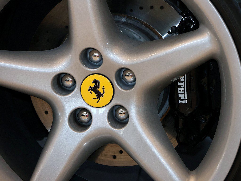 Used 1997 Ferrari 550 Maranello image 96
