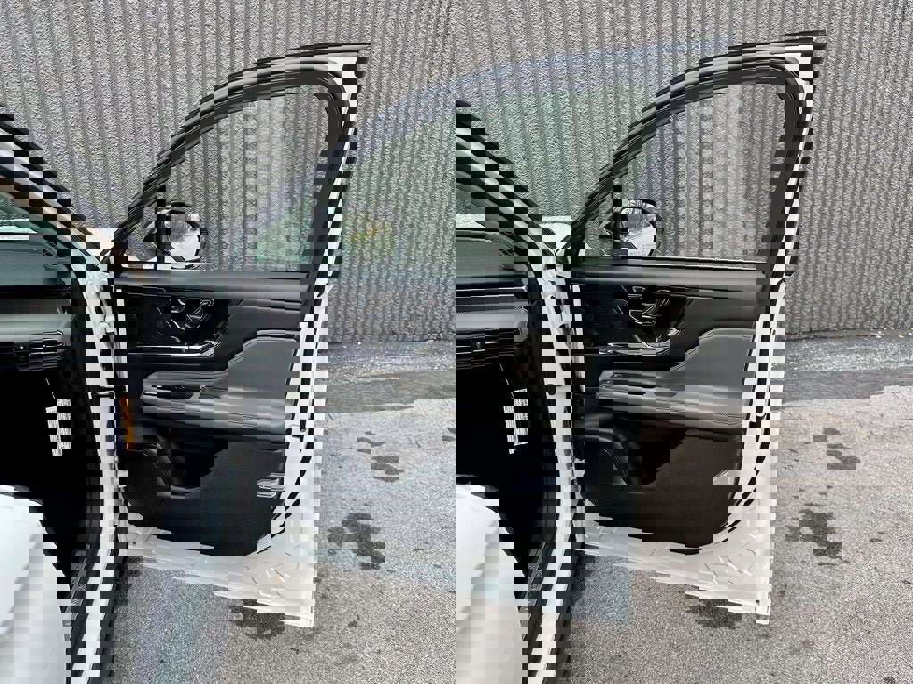 New 2025 Lincoln Corsair Grand Touring image 22