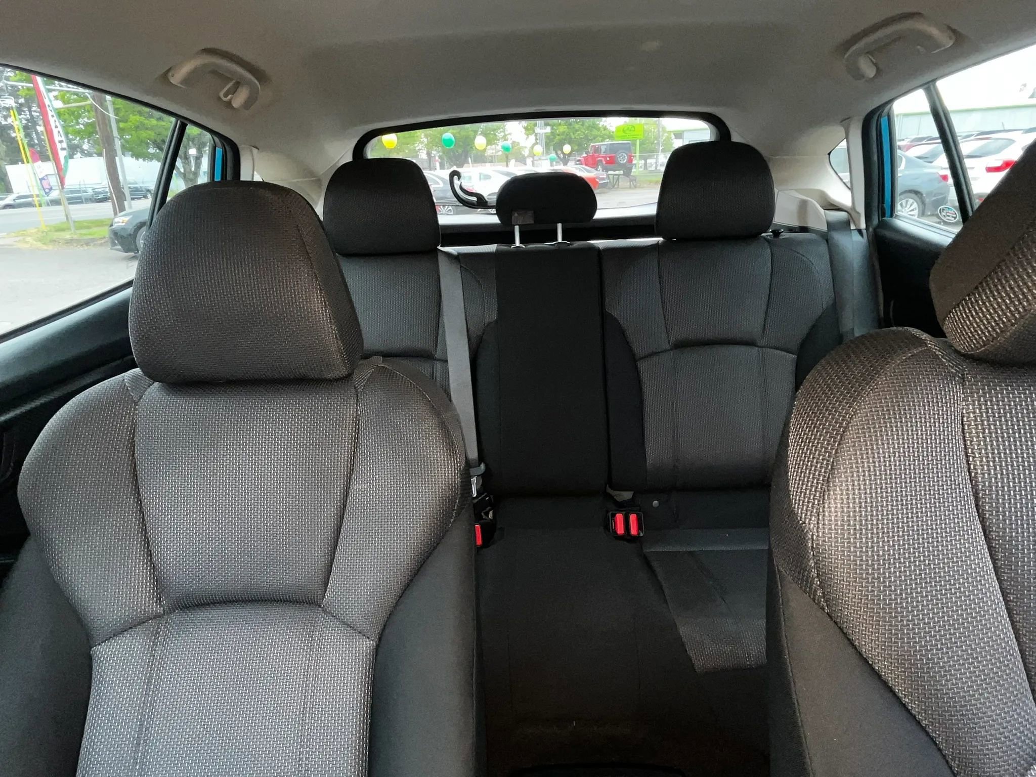 Used 2017 Subaru Impreza 2.0i AWD/4WD image 9