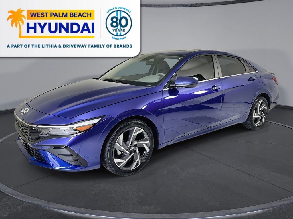 New 2025 Hyundai Elantra SEL w/ Cargo Package