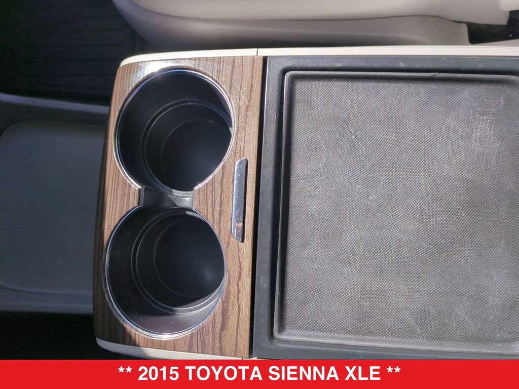 Used 2015 Toyota Sienna XLE w/ XLE Navigation Package image 29