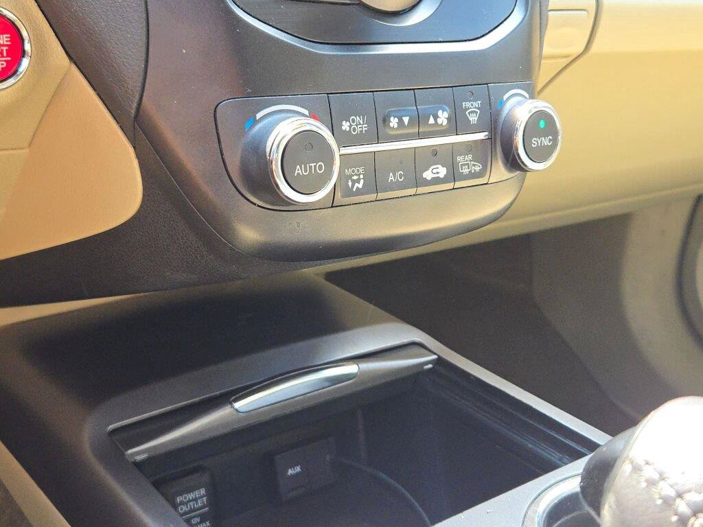 Used 2015 Acura RDX AWD image 24