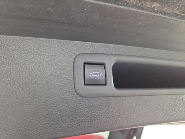 Used 2021 Toyota Highlander Platinum AWD/4WD image 34
