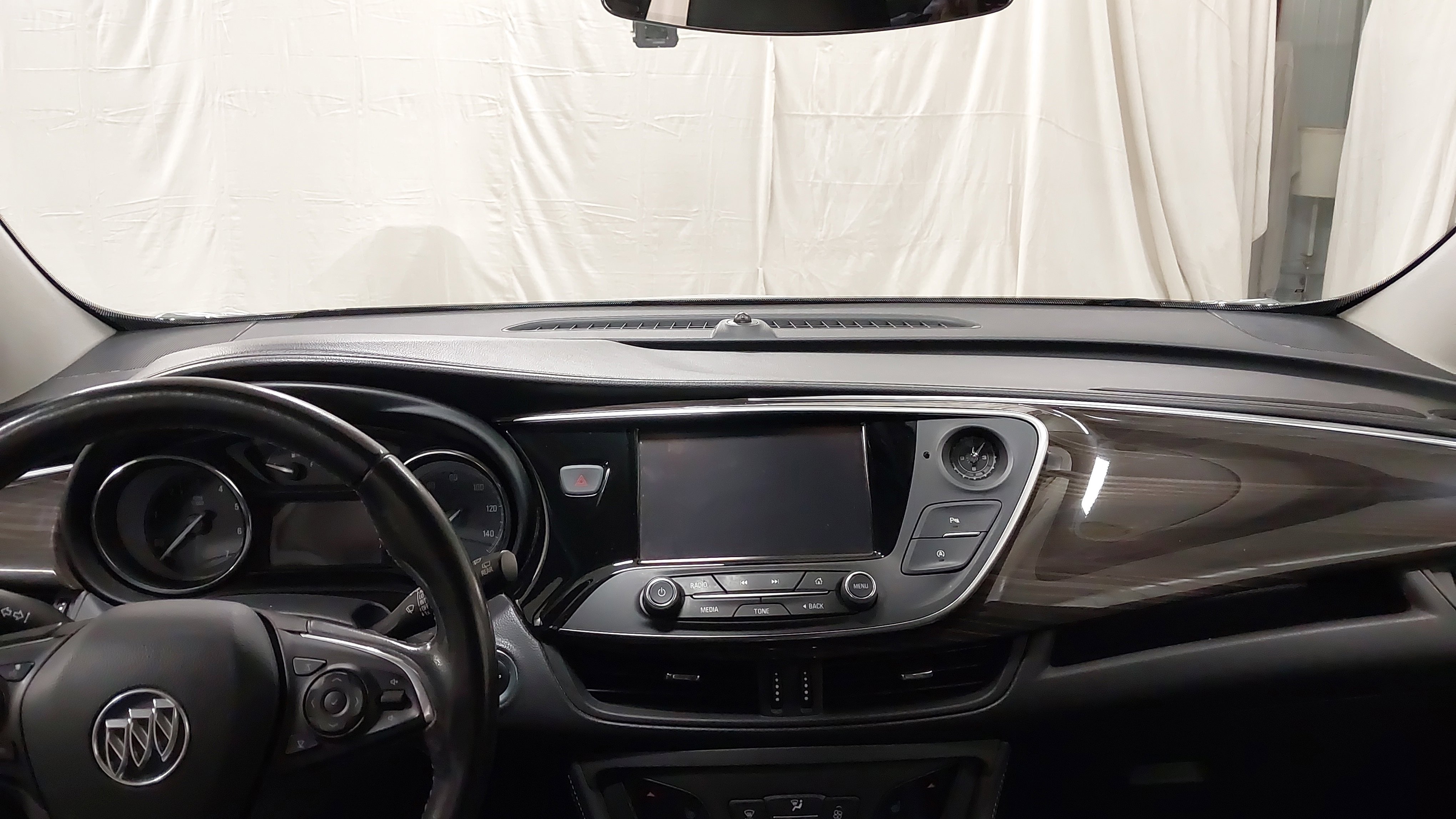 Used 2019 Buick Envision Essence image 26