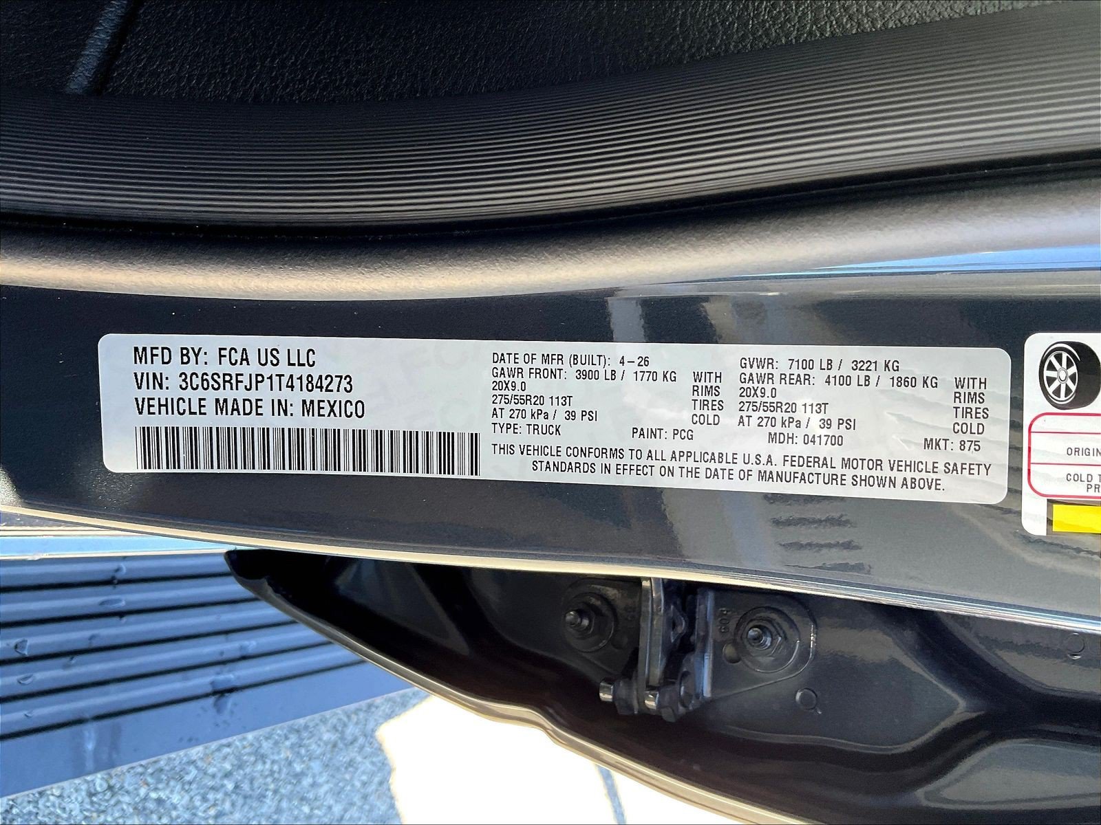 New 2026 RAM 1500 Laramie AWD/4WD image 13