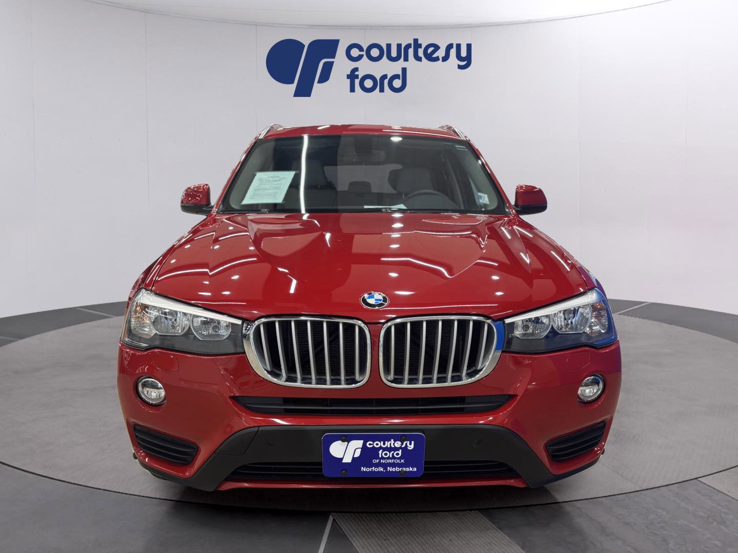 Used 2015 BMW X3 sDrive28i RWD image 2