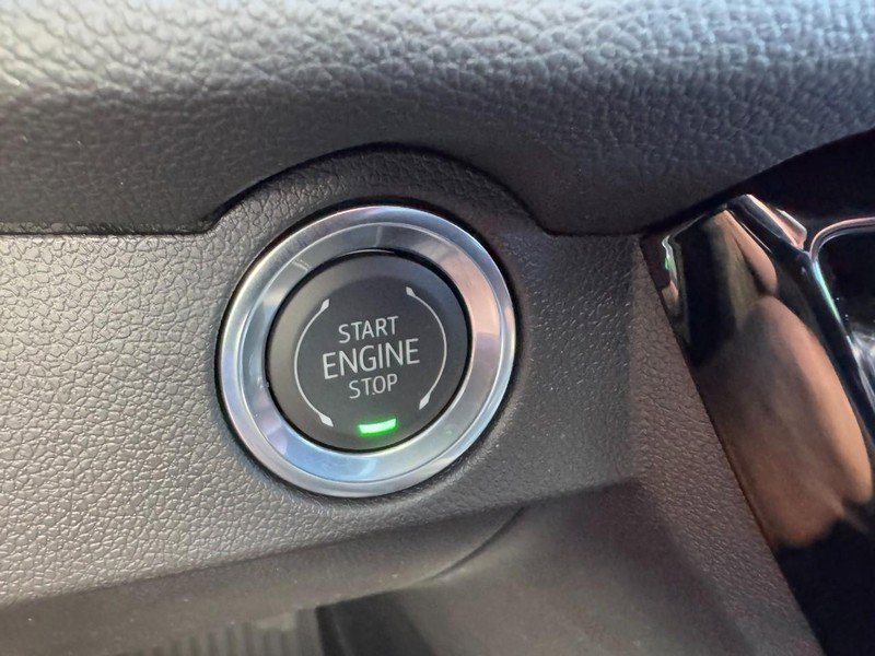 New 2026 Chevrolet Traverse LT w/ LPO, Floor Liner Package image 19