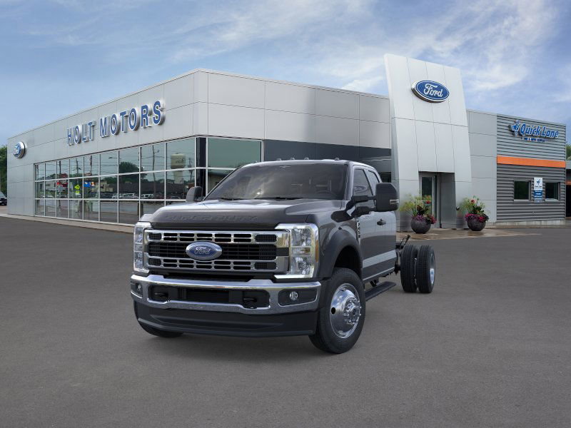 New 2026 Ford F450 XL w/ XL Chrome Package image 3