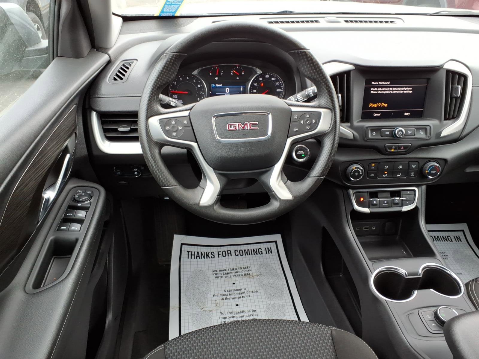 Used 2024 GMC Terrain SLE image 11