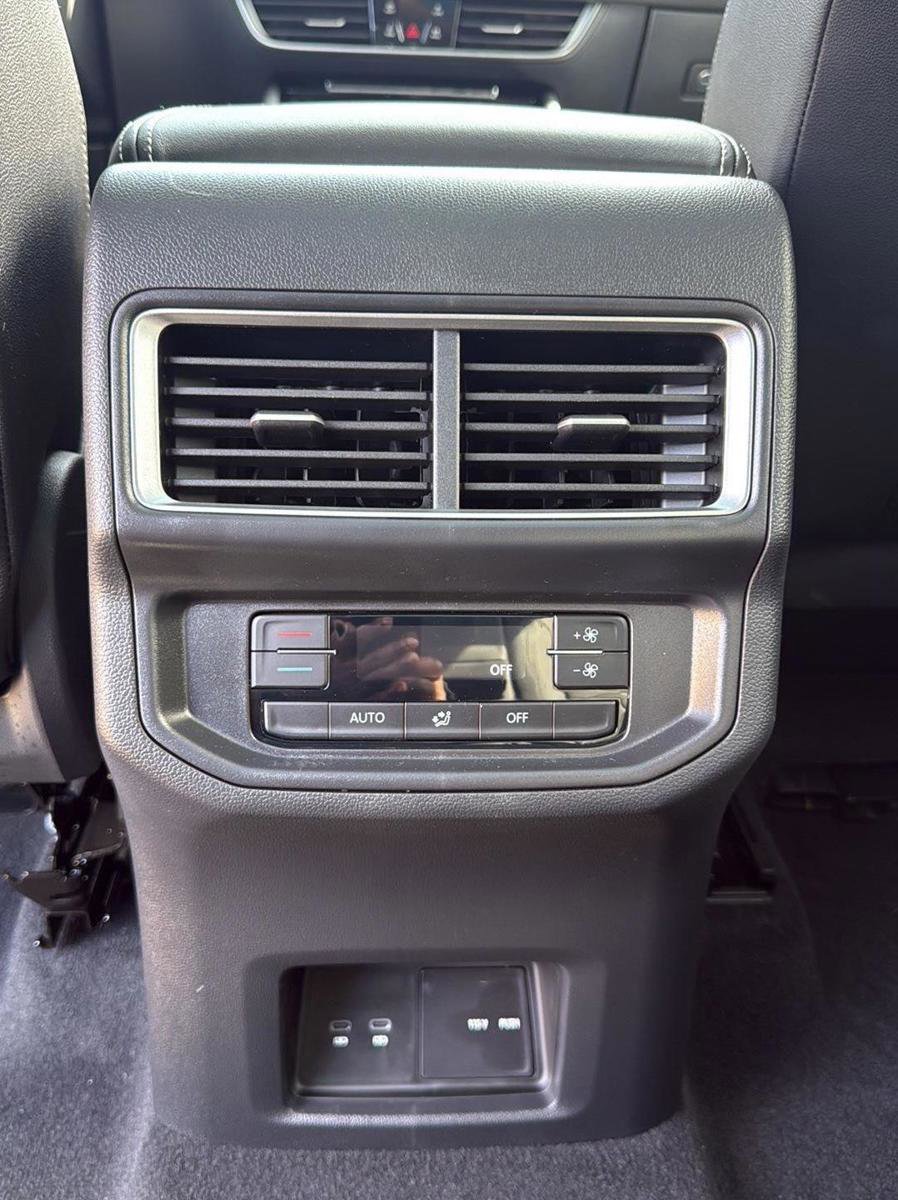 New 2026 Volkswagen Atlas SE image 22