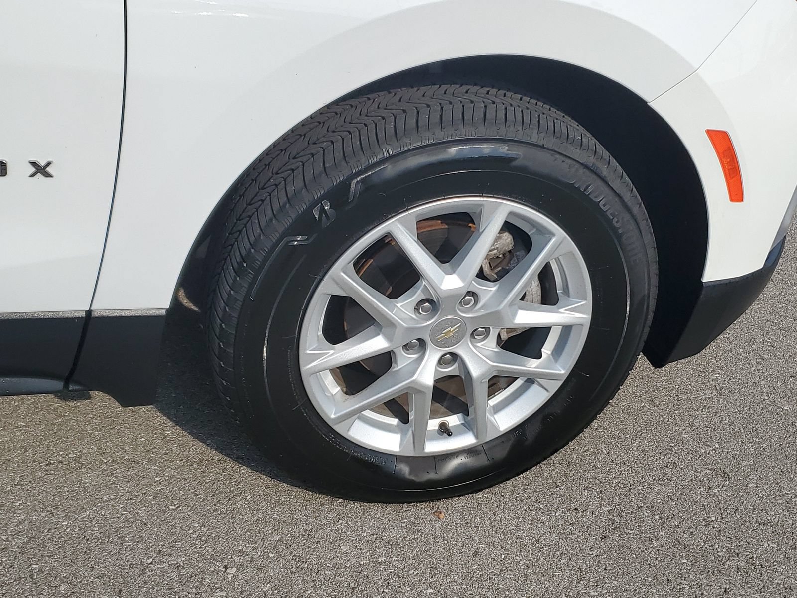 Used 2023 Chevrolet Equinox LT AWD/4WD image 6