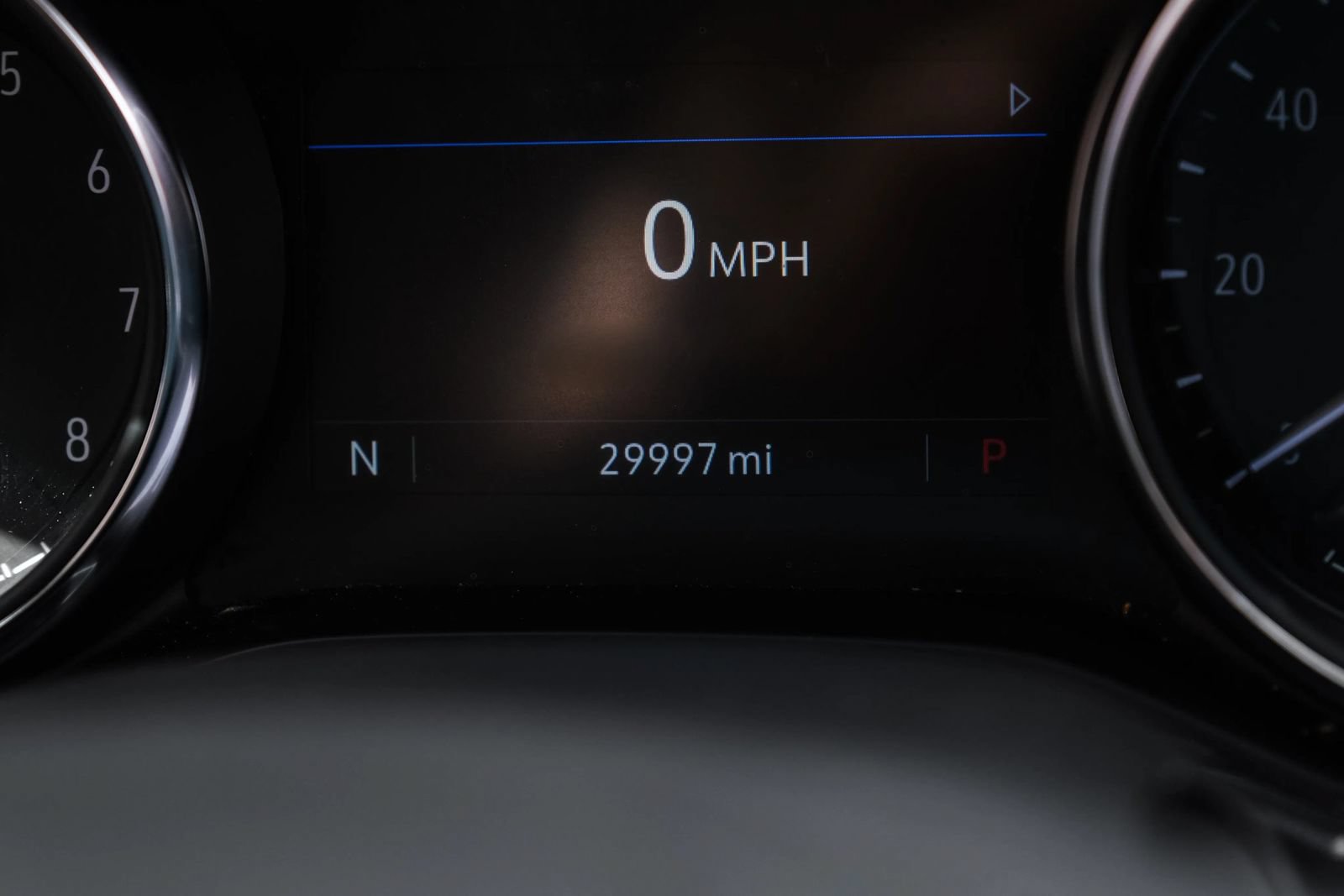 Used 2023 Buick Encore GX Select w/ Sport Touring Package FWD image 17