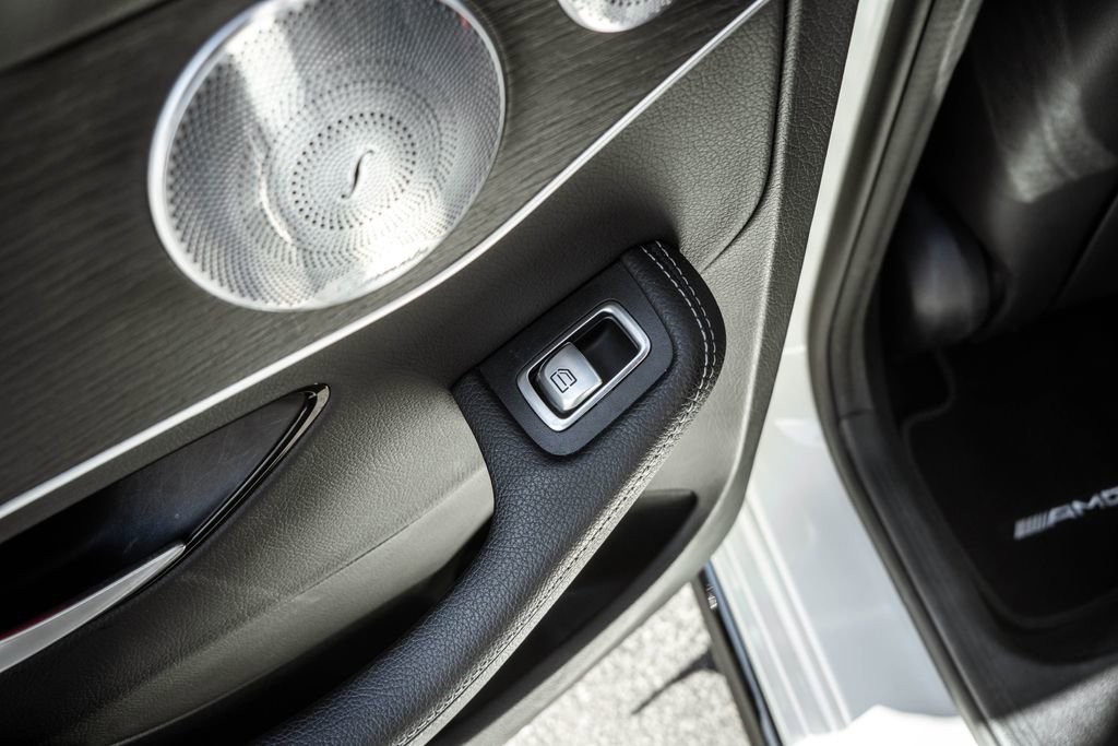 Used 2021 Mercedes-Benz C 43 AMG 4MATIC Sedan image 34