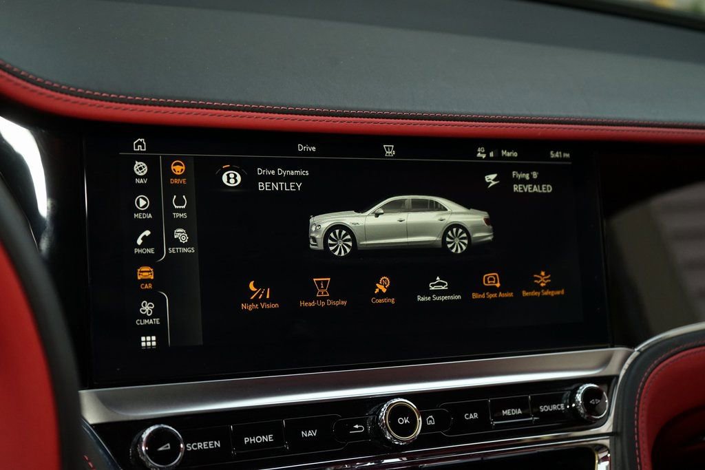 Used 2021 Bentley Flying Spur V8 image 20