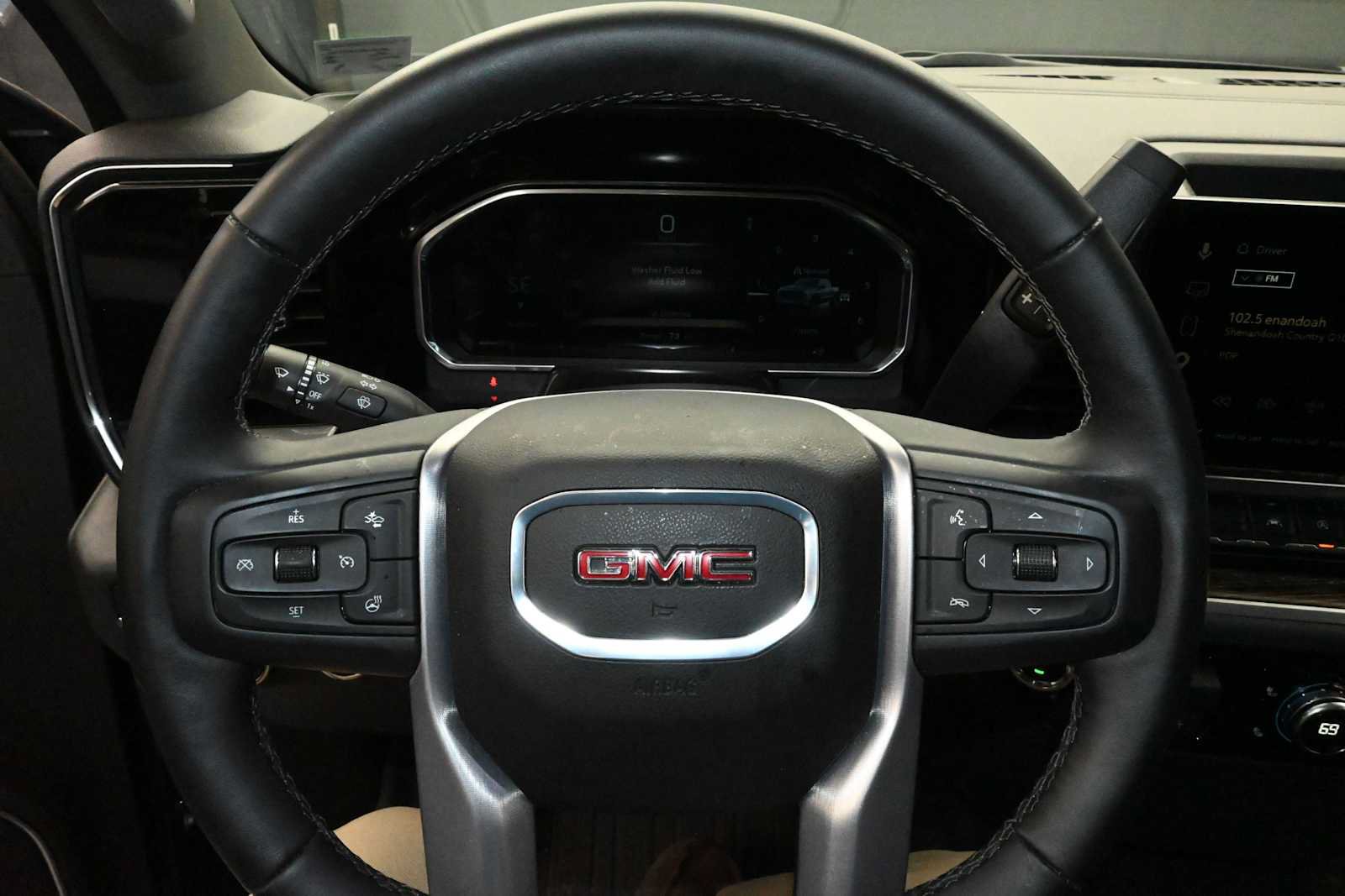 Used 2026 GMC Sierra 1500 Elevation w/ Elevation Select Package AWD/4WD image 13