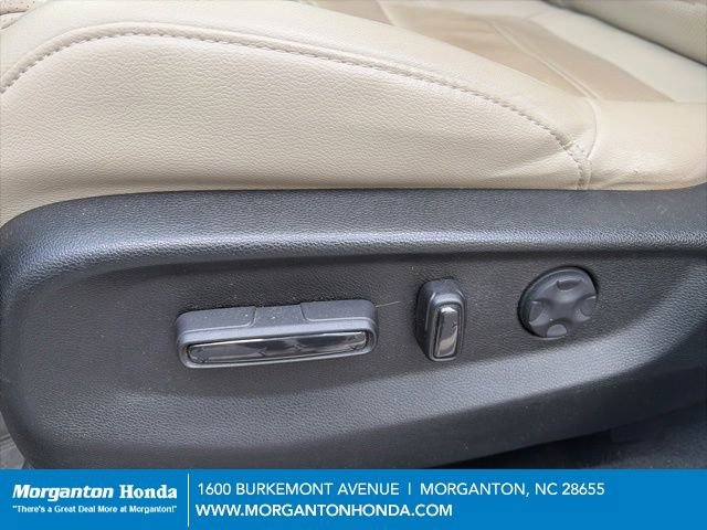 Used 2022 Honda CR-V Touring image 19