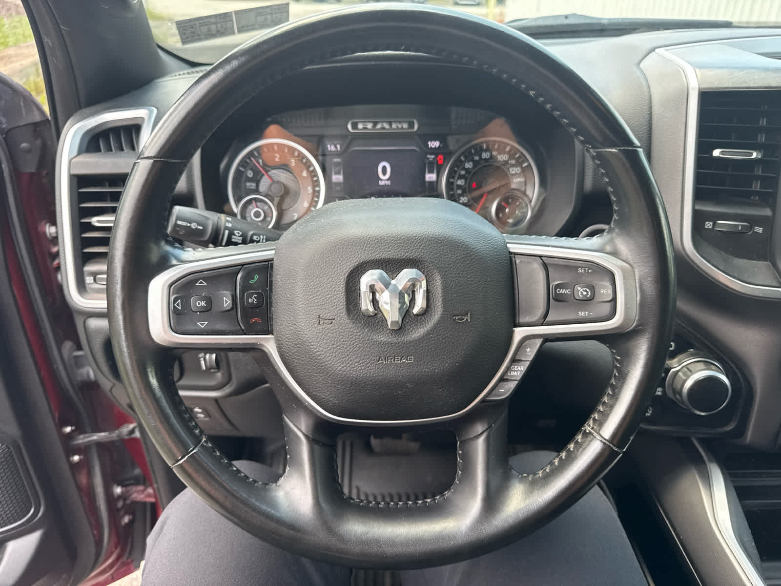 Used 2021 RAM 1500 Big Horn AWD/4WD image 17