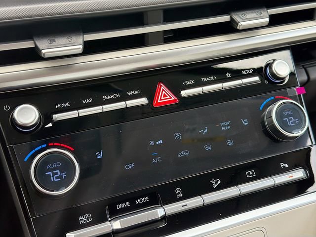 New 2026 Hyundai Santa Fe SEL FWD image 15