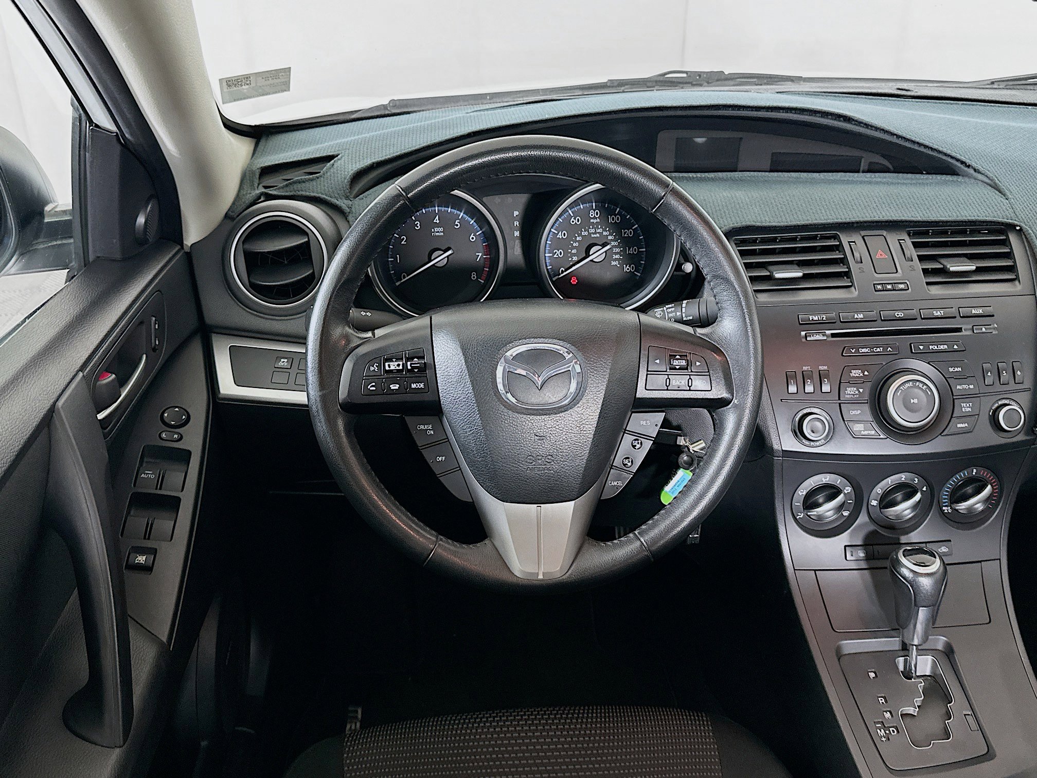 Used 2012 MAZDA MAZDA3 i Touring FWD image 17